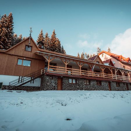 Chata Kubinska Hola Dolny Kubin Exteriör bild